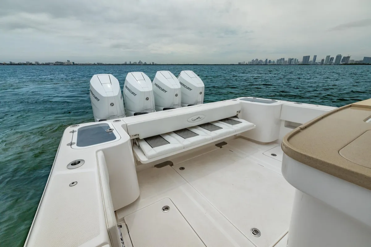 Blackwater 43 Luxury Fish