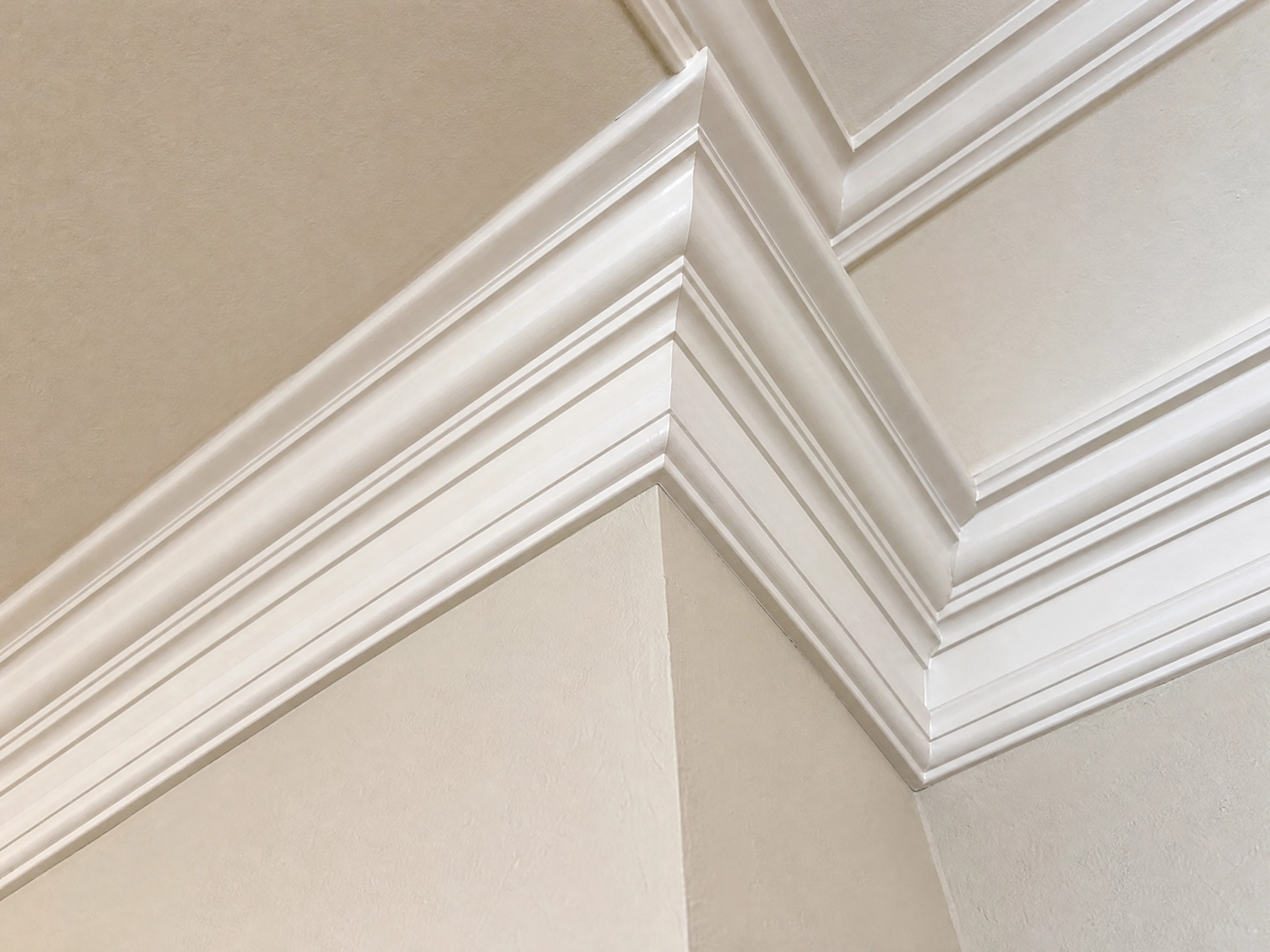 Crown Molding Installation in Houston, TX