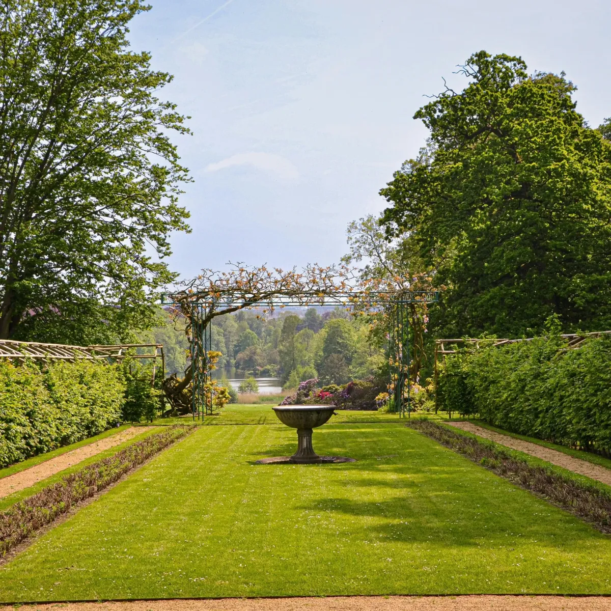 Full Cleanup | J&M Lawncare Services Inc.