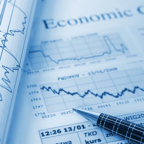 black laptop computer on table