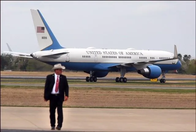 founder in front of air force one
