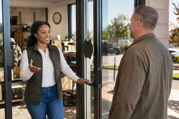 Customer arriving during business hours at ISFA-4 Defense Supply Company