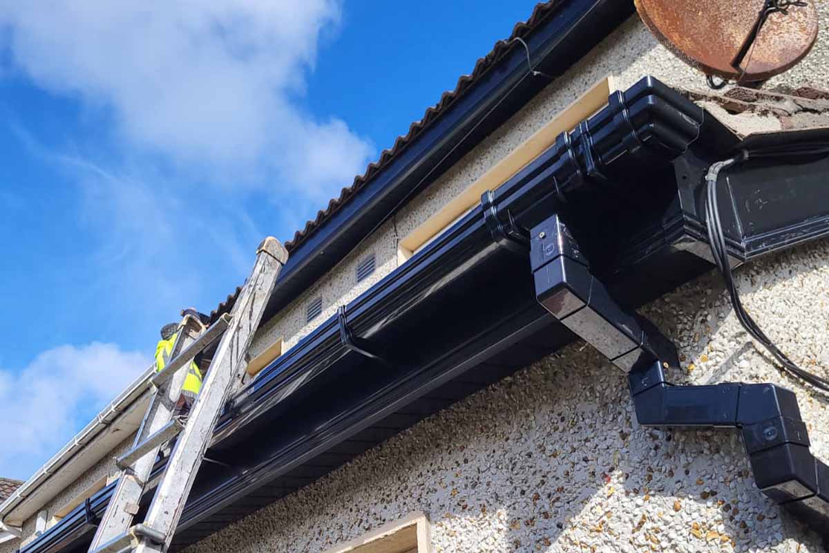 Gutter Repairs in Louisville