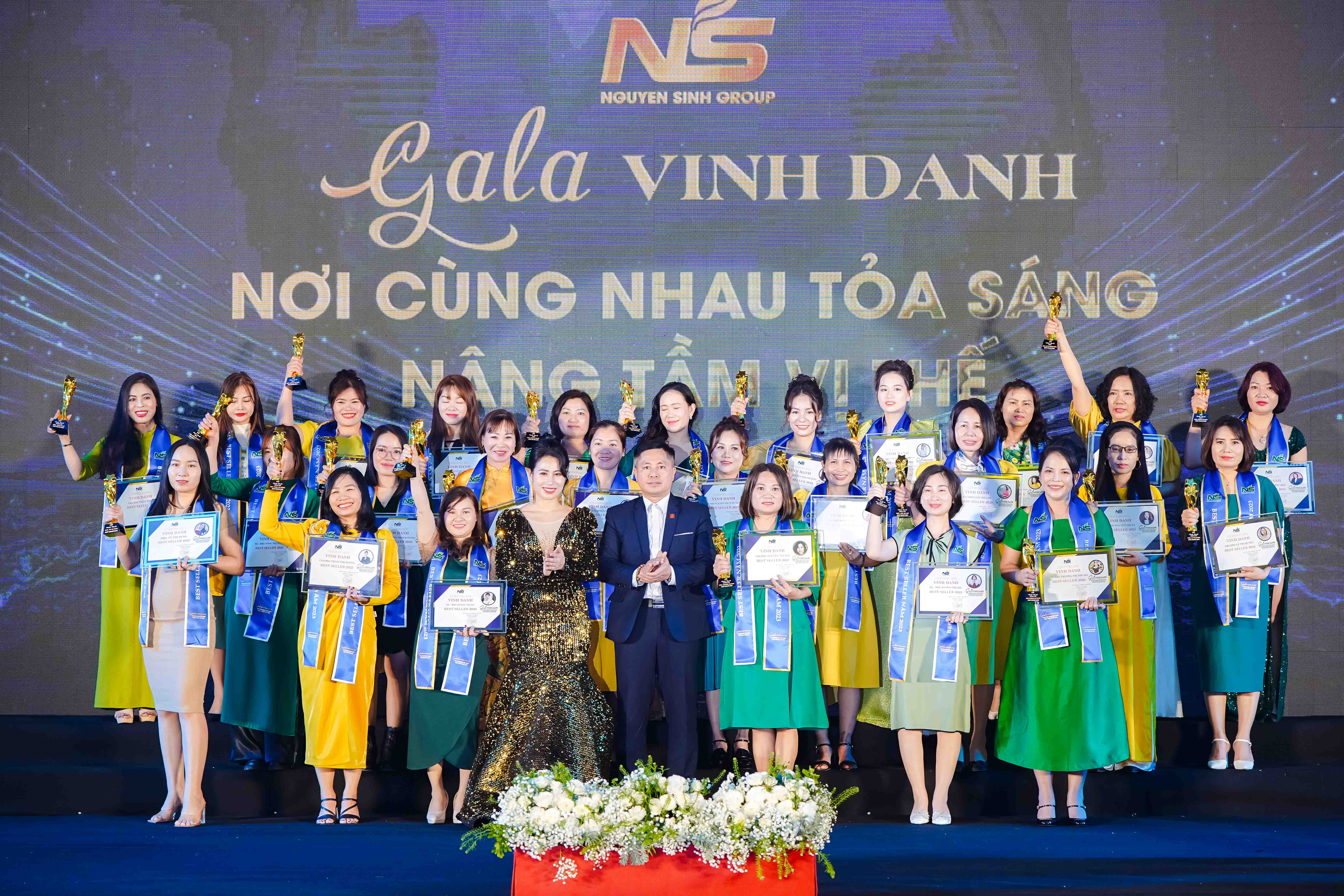 Đội ngũ kinh doanh
