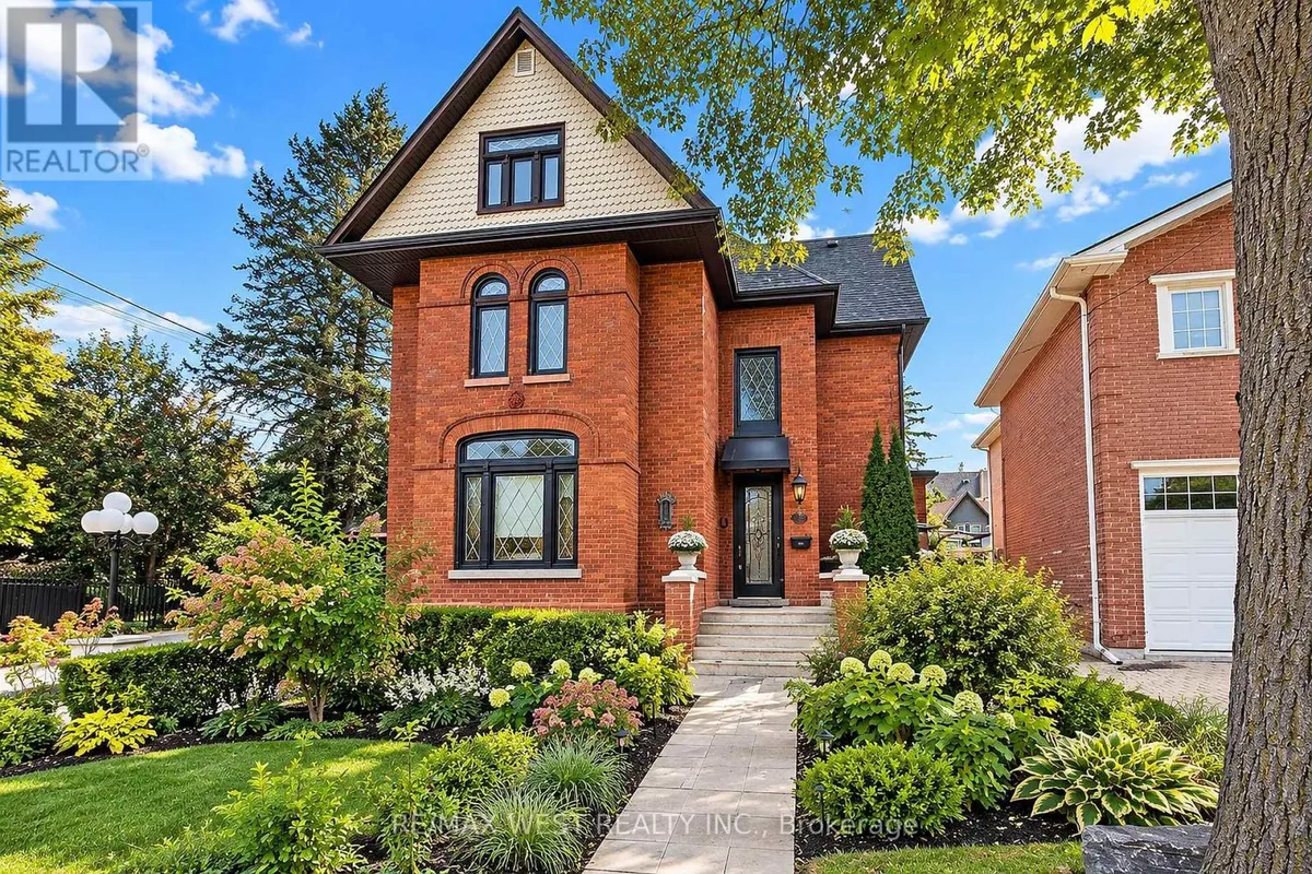 1-bed, 1-bath - lower-level unit in the beautiful Weston Village - Toronto - For Rent