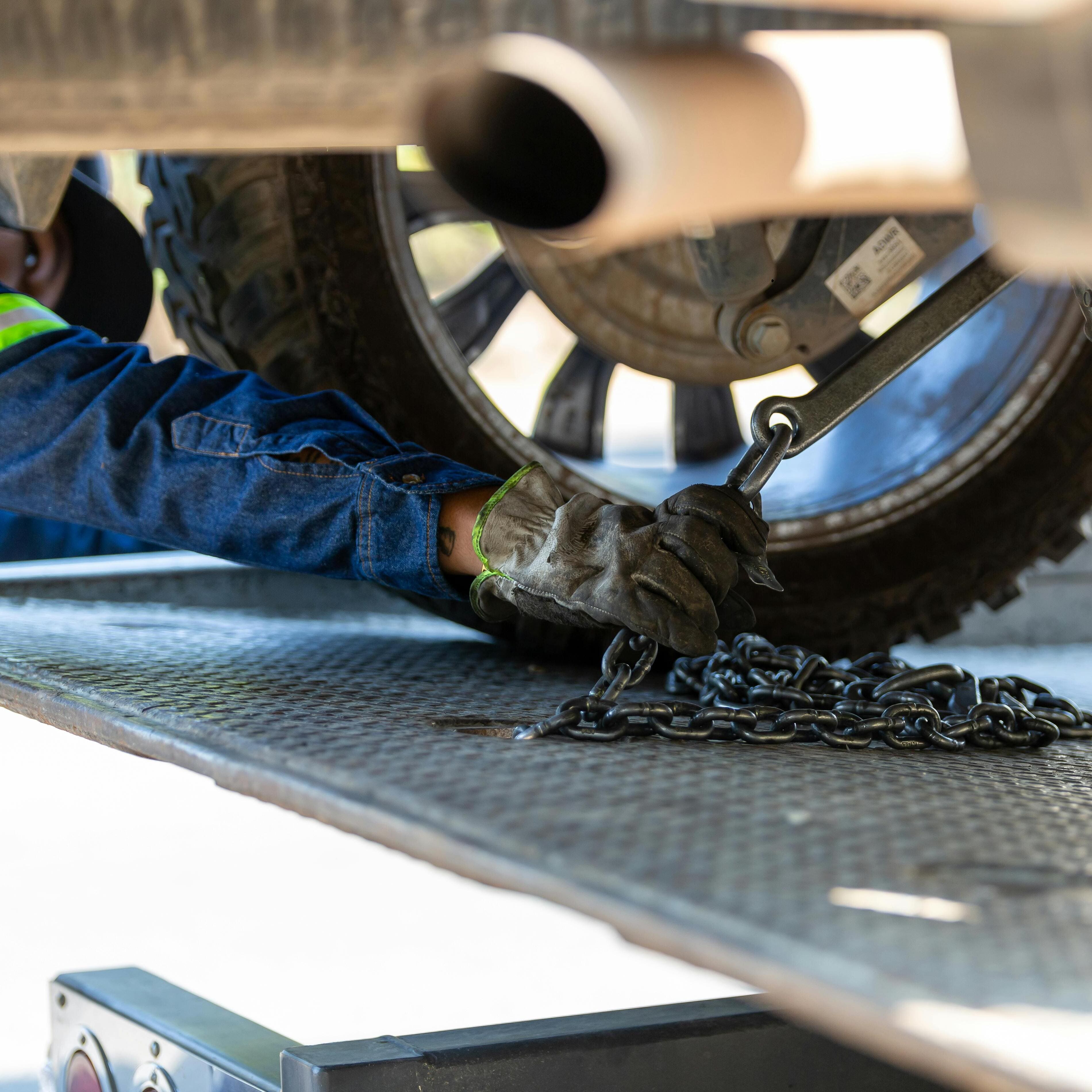 {{ custom_values.service_1 }} in {{custom_values.biz_area_1})