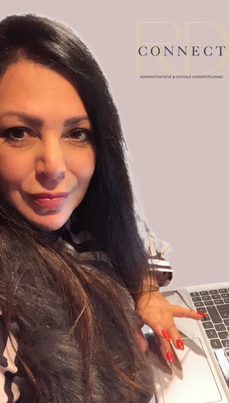 Rosaria D'Angelo van RD Connect, administratieve en digitale ondersteuning voor zelfstandigen en kleine ondernemingen.