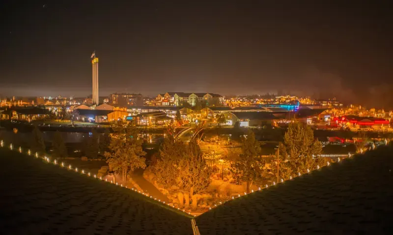 Commercial Holiday Lights Installation