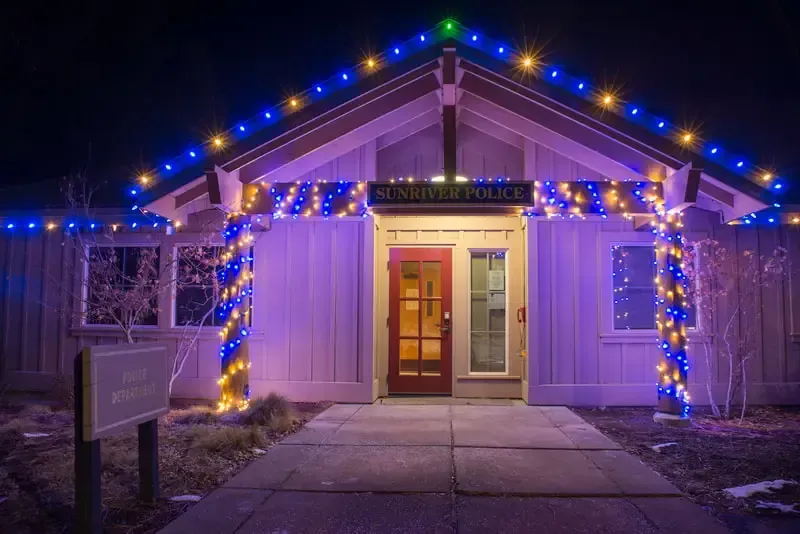 Commercial Holiday Lights Installation