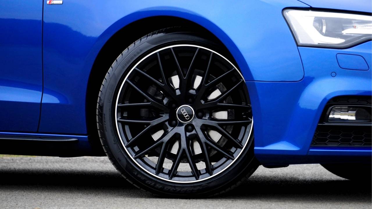 Powder Coating vs Painting Wheels