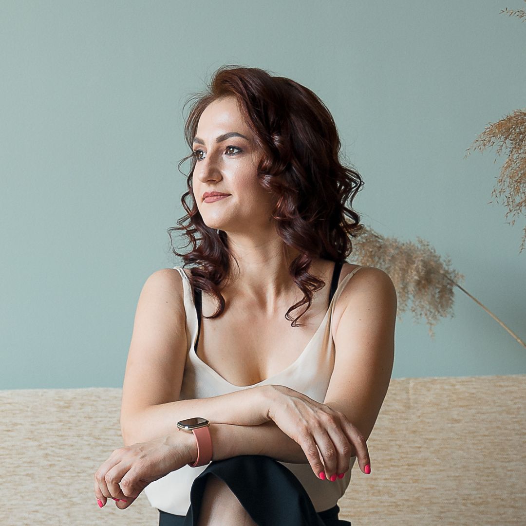 Olga Sitting