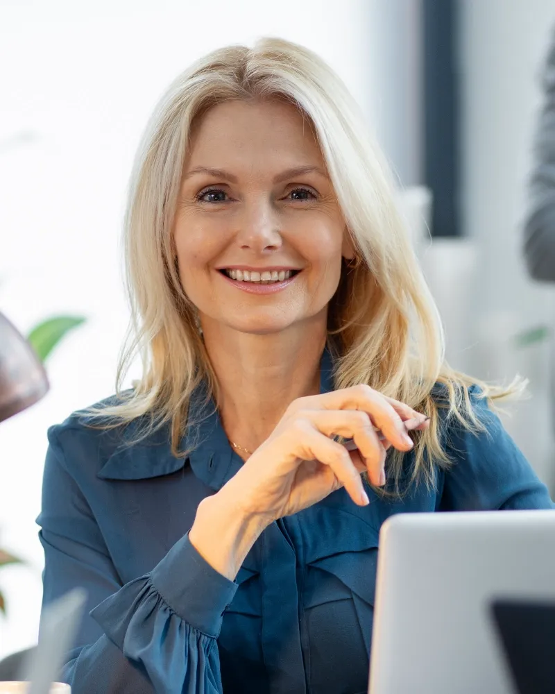 smiling business woman