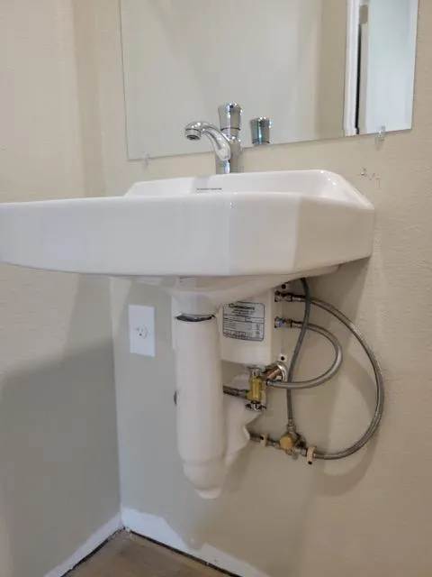 water filtered faucet