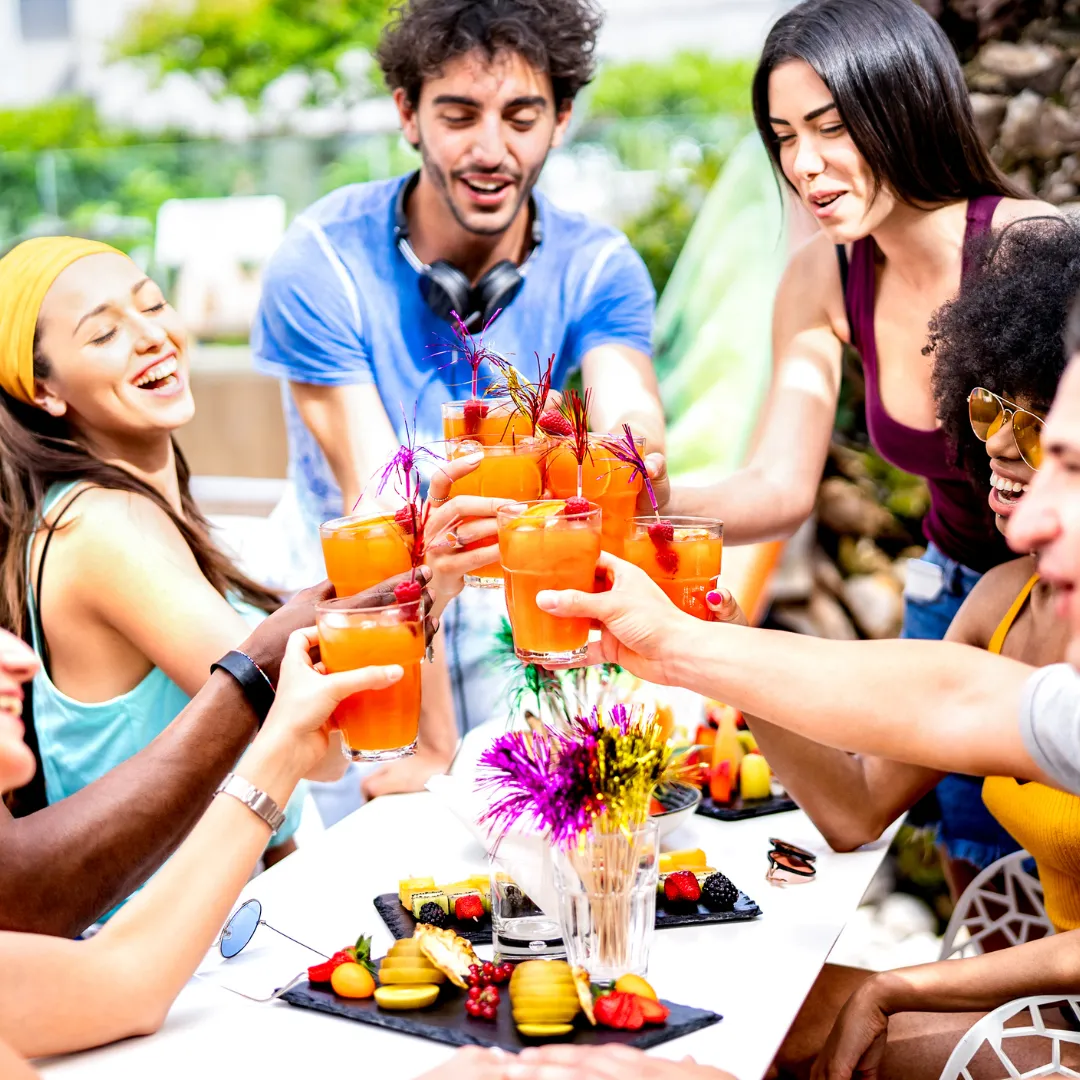 Moe Services: Celebrate life’s milestones with creativity and style through our additional services, specially designed for graduations, retirements, and travel-themed parties. We make your event memorable with customizable options tailored to your vision. (image)