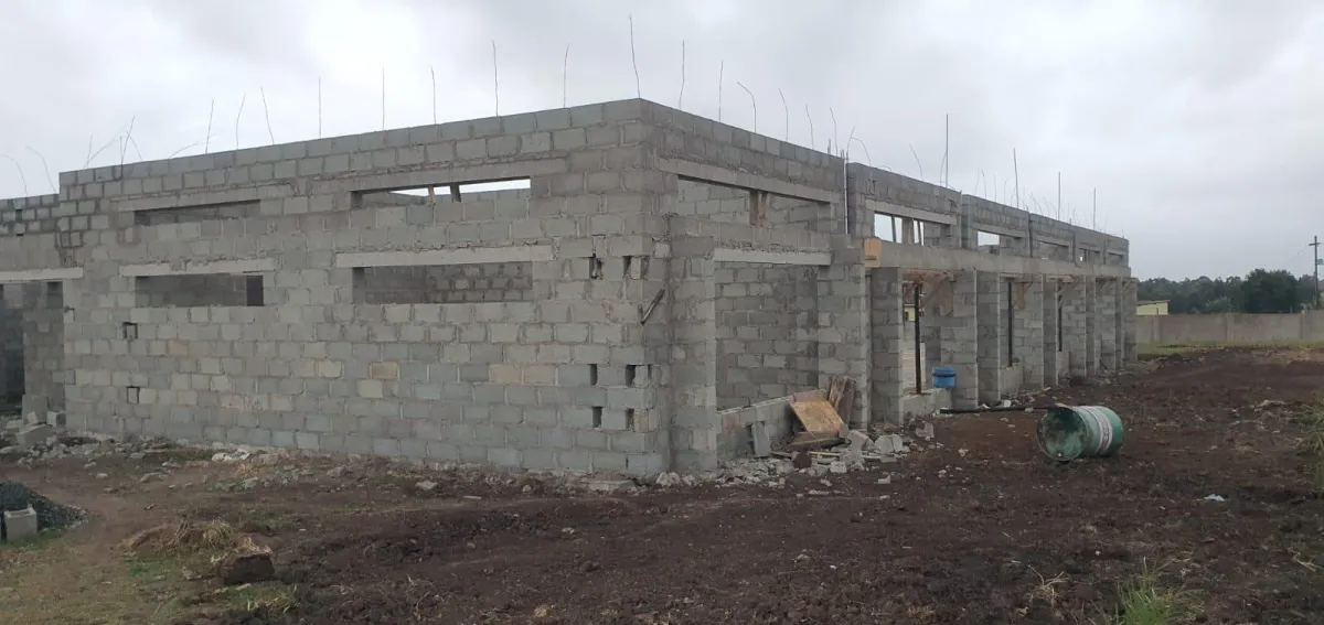 Jamela Project residential construction. Brick layering.