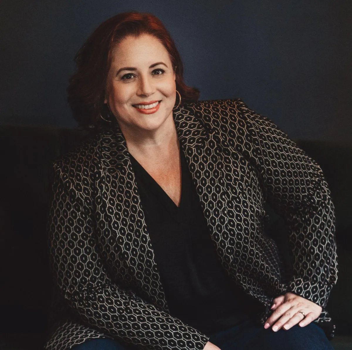 Headshot of Mary Czarnecki, client of Kim Roth's, praising Kim for making her HighLevel/FG Funnels tech stack transition easy, stress-free, and tailored to her needs.