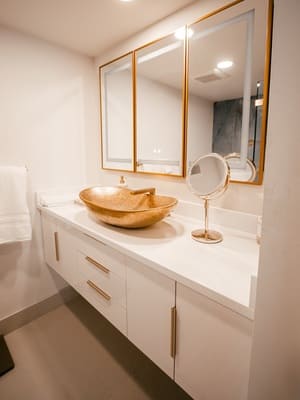 {{ custom_values.service_2 }} in {{custom_values.area_6})