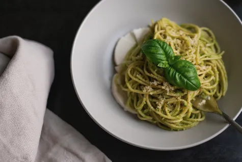 pesto pasta, intuitive eating, ecoutay