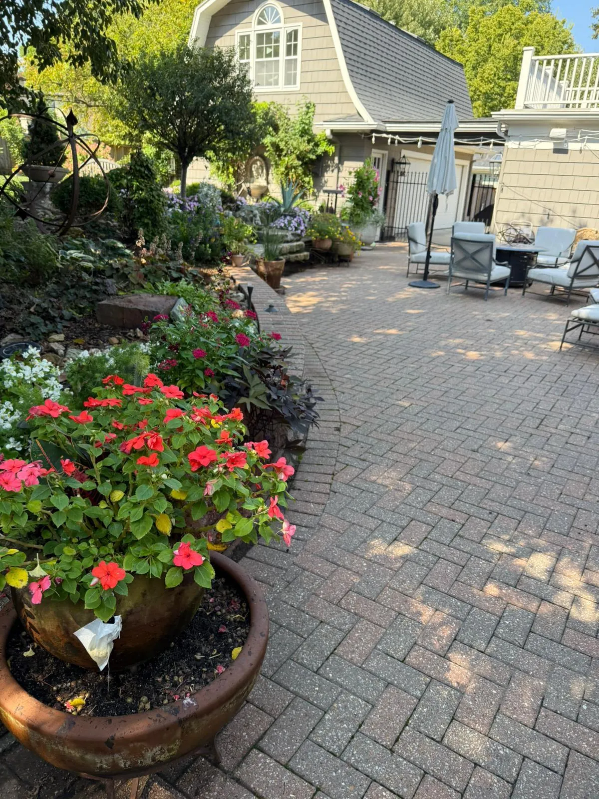 Newly installed flower beds and garden design for a home in KS & MO