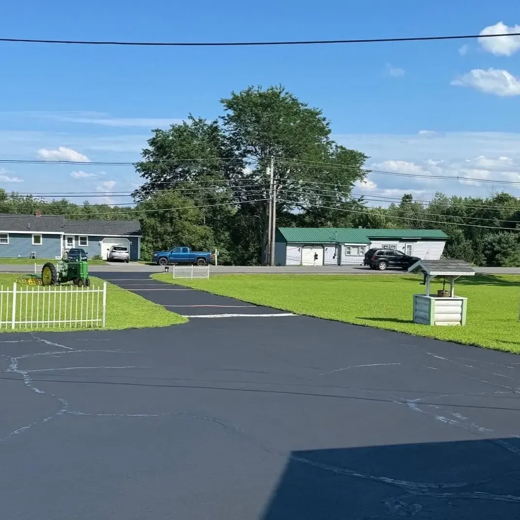 Sealcoated driveway in Ellsworth, Maine