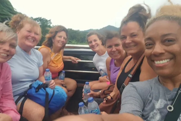 go-babes-travel-women-group-adventure-thailand