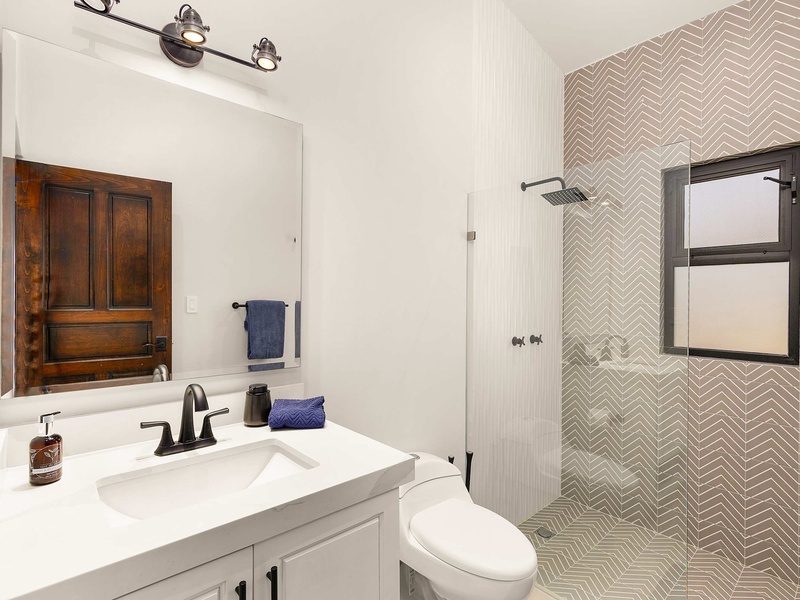 stackable washer and dryer in cabo hacienda