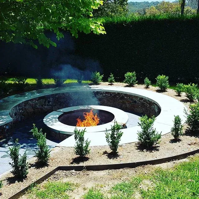 retaining wall fire pit