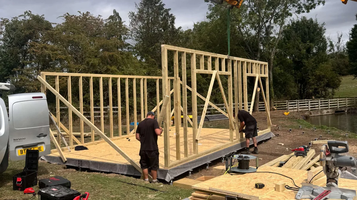 lake and pond construction Gloucestershire