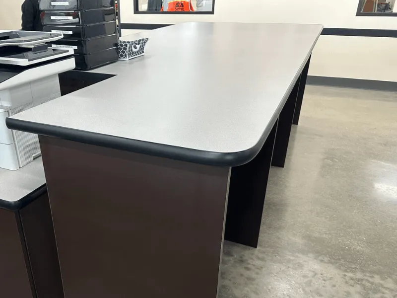 Laminate Countertop Installation in 