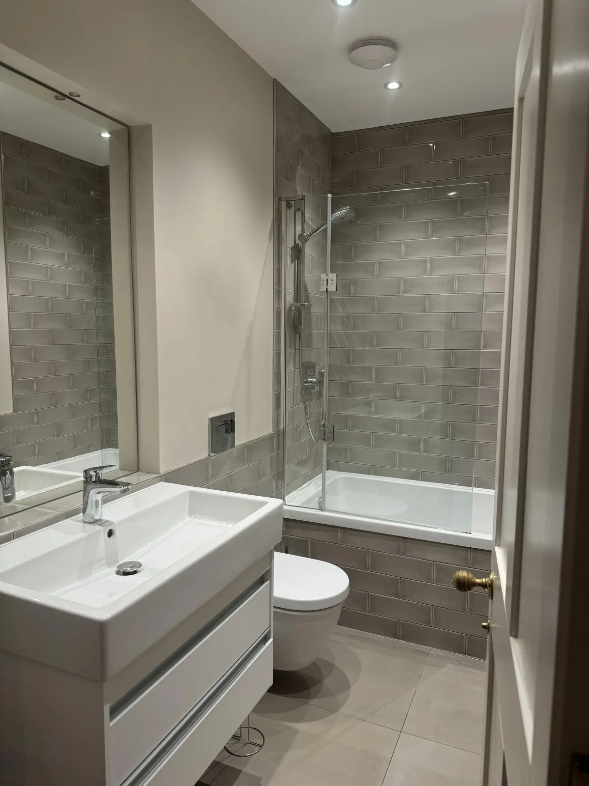 bathroom design and installations services