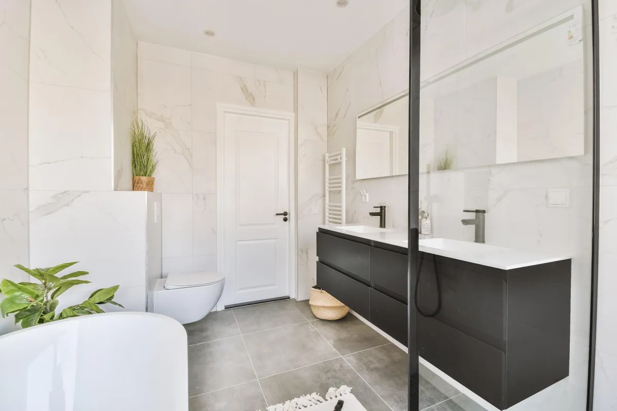 bathroom design and tiling