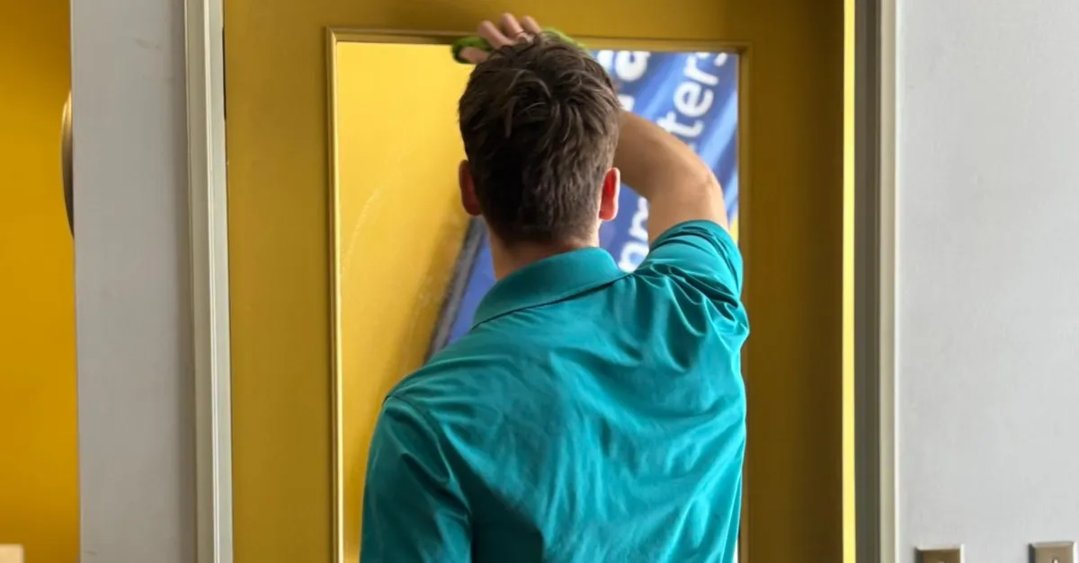 Commercial window cleaning Kanata