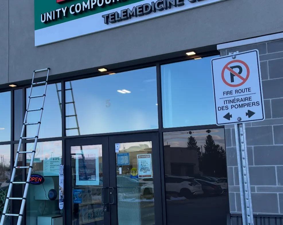 Commercial window cleaning in Ottawa by Magic Squeegee Window Washing