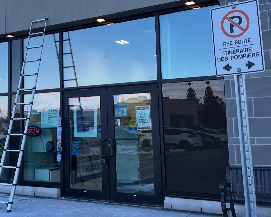 Commercial window cleaning in Ottawa by Magic Squeegee Window Washing