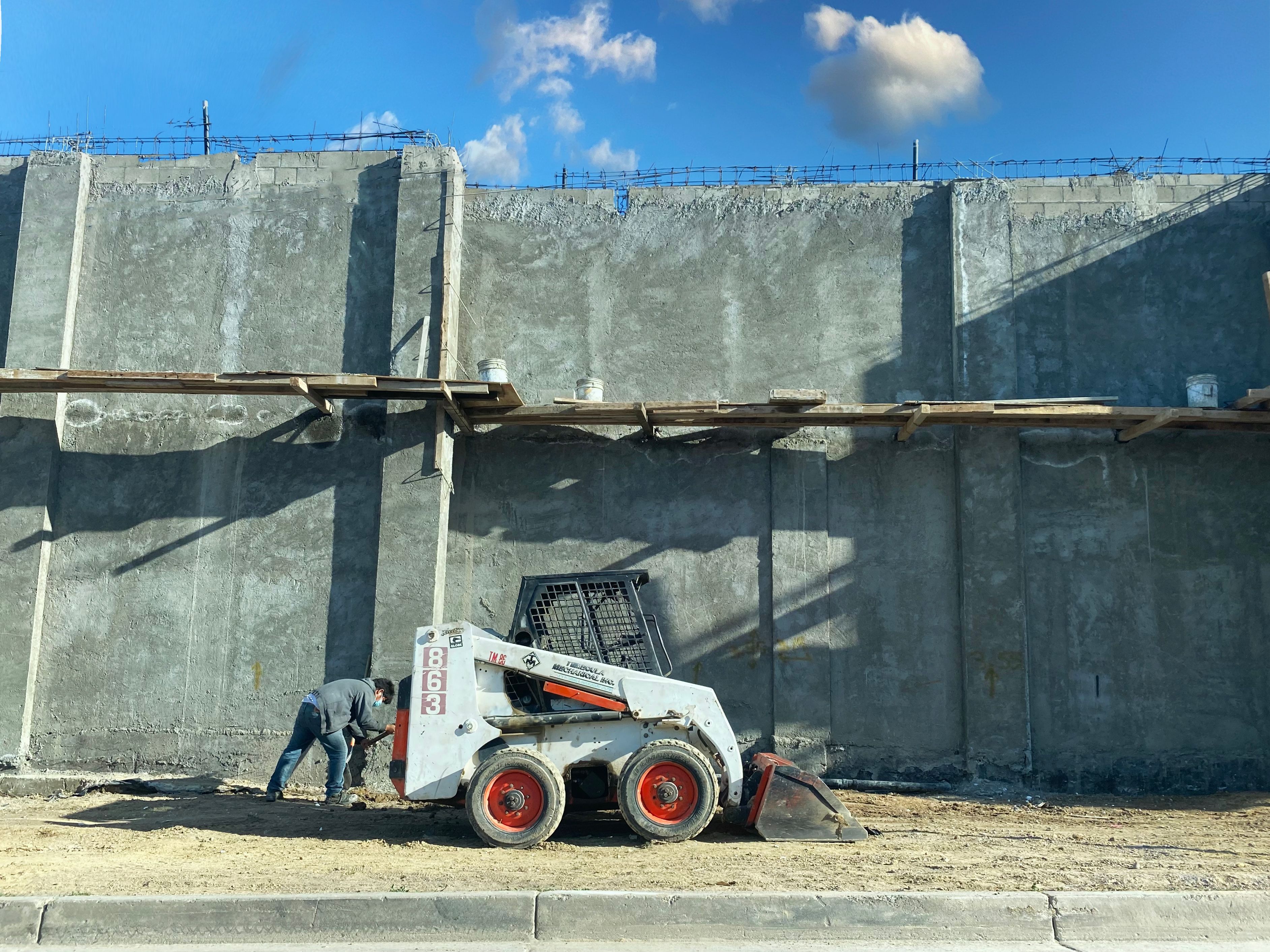 trustworthy and reliable concrete contractor in glendale az