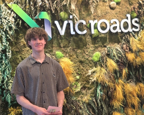 Manual Driving Lessons in Ballarat
