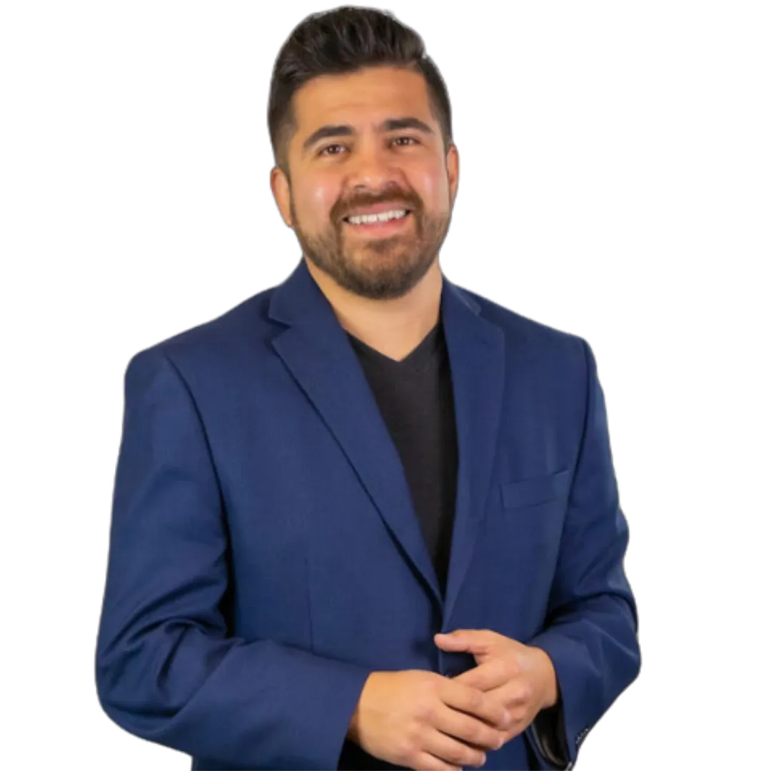 Isacc Guzman - real estate expert focused on mortgage and real estate sales in san diego california. 