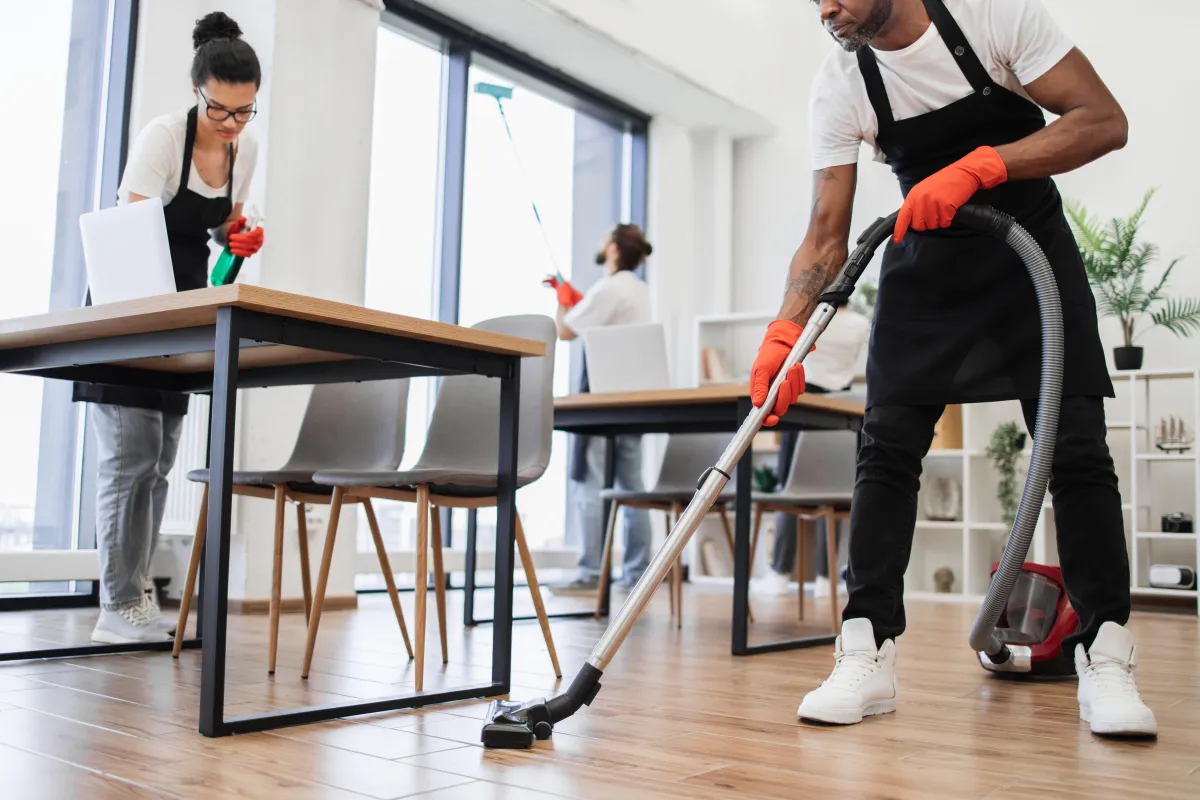  Commercial Cleaning