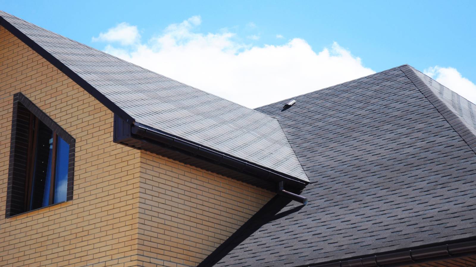 Is Your Attic "Cooking" Your Roof? The Critical Role of Soffit Vents in Hawaii Summer