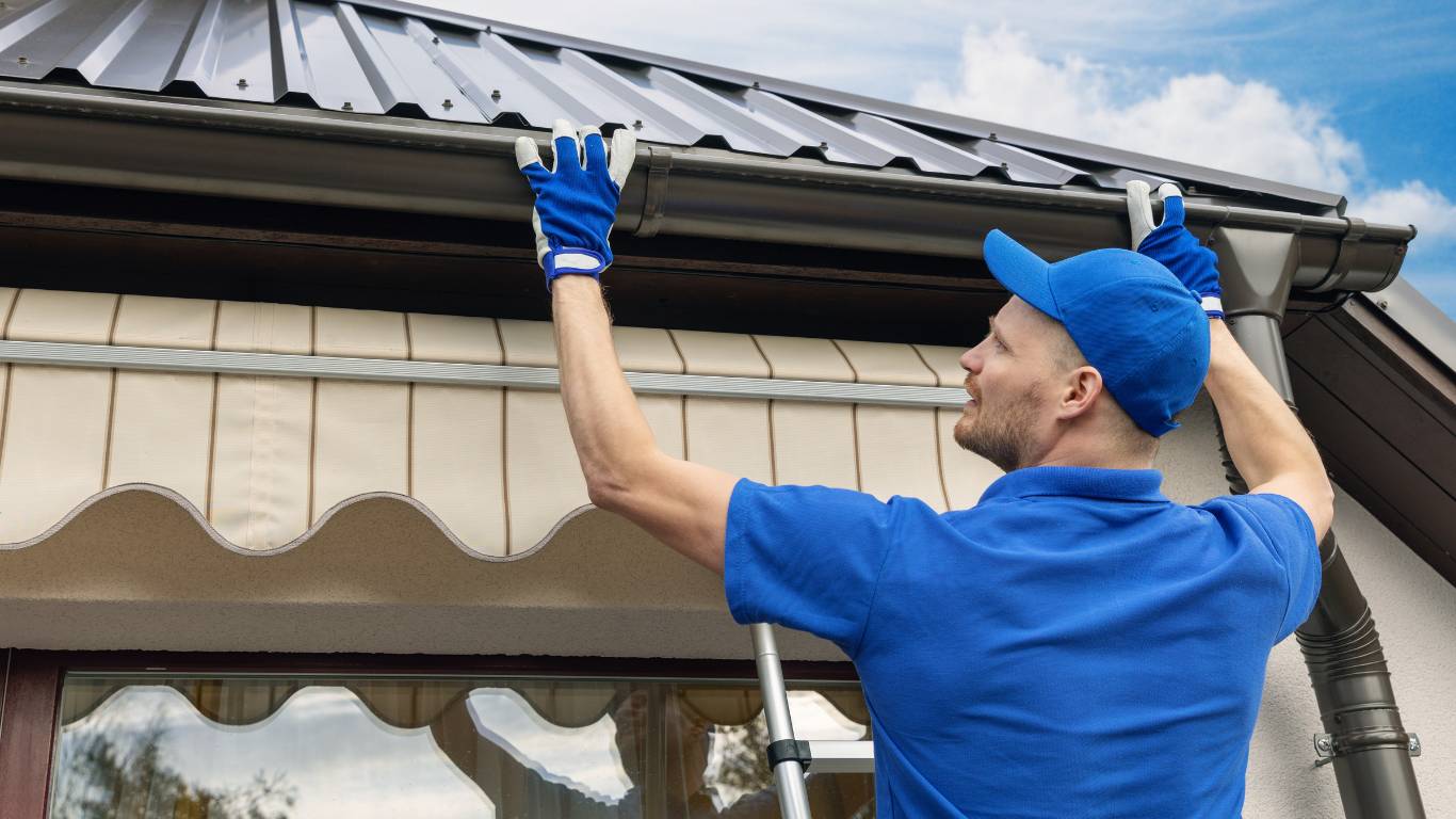 Gutter Cleaning Oahu | FBC Hawaii