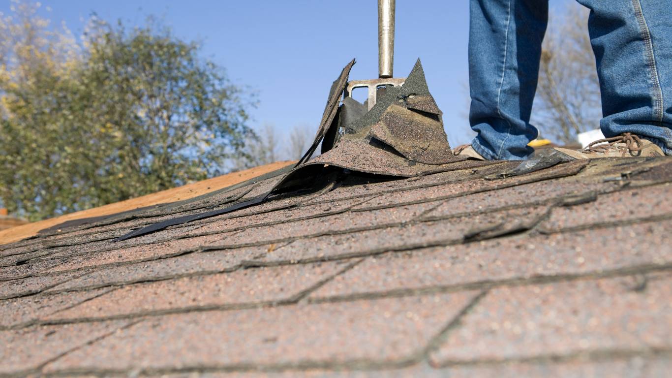 Roof Replacement Oahu Guide | FBC