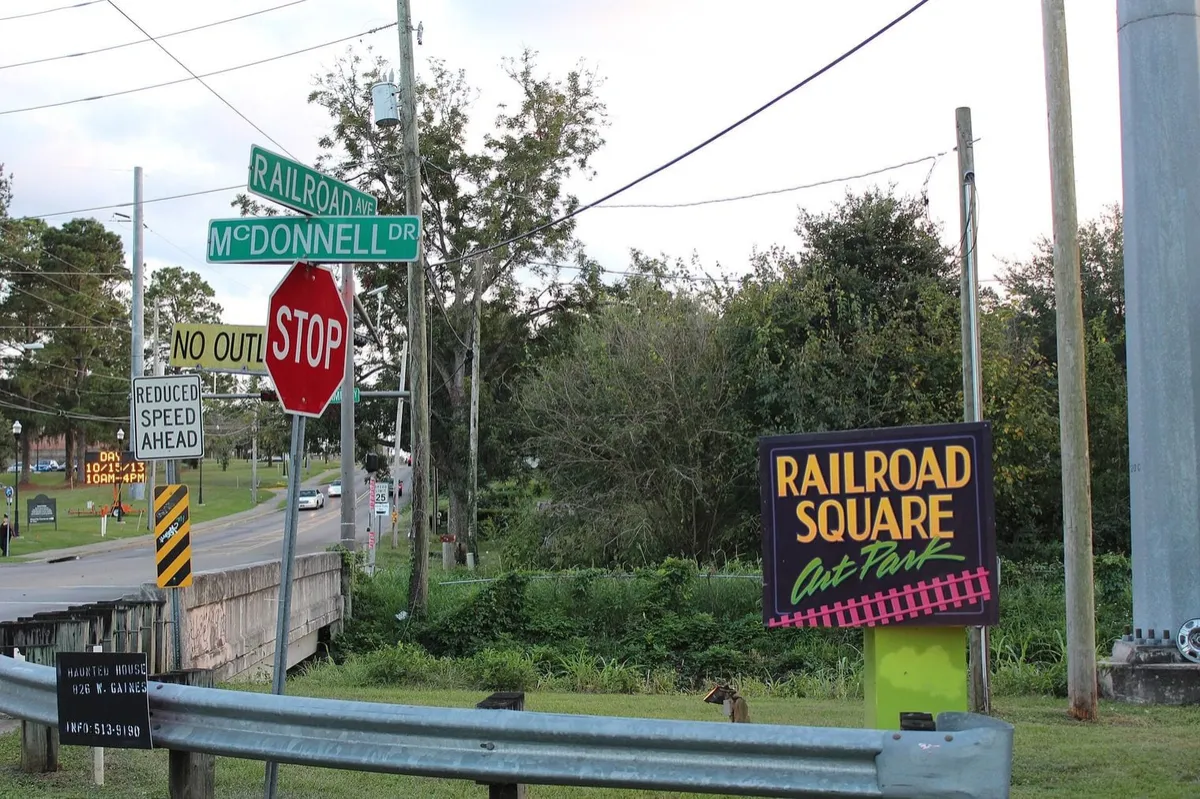 π Moving to Tallahassee, FL? Why a Long-Term Rental Car Can Make Your Transition Easier
