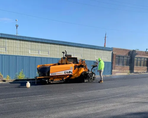 Hot Asphalt Paving