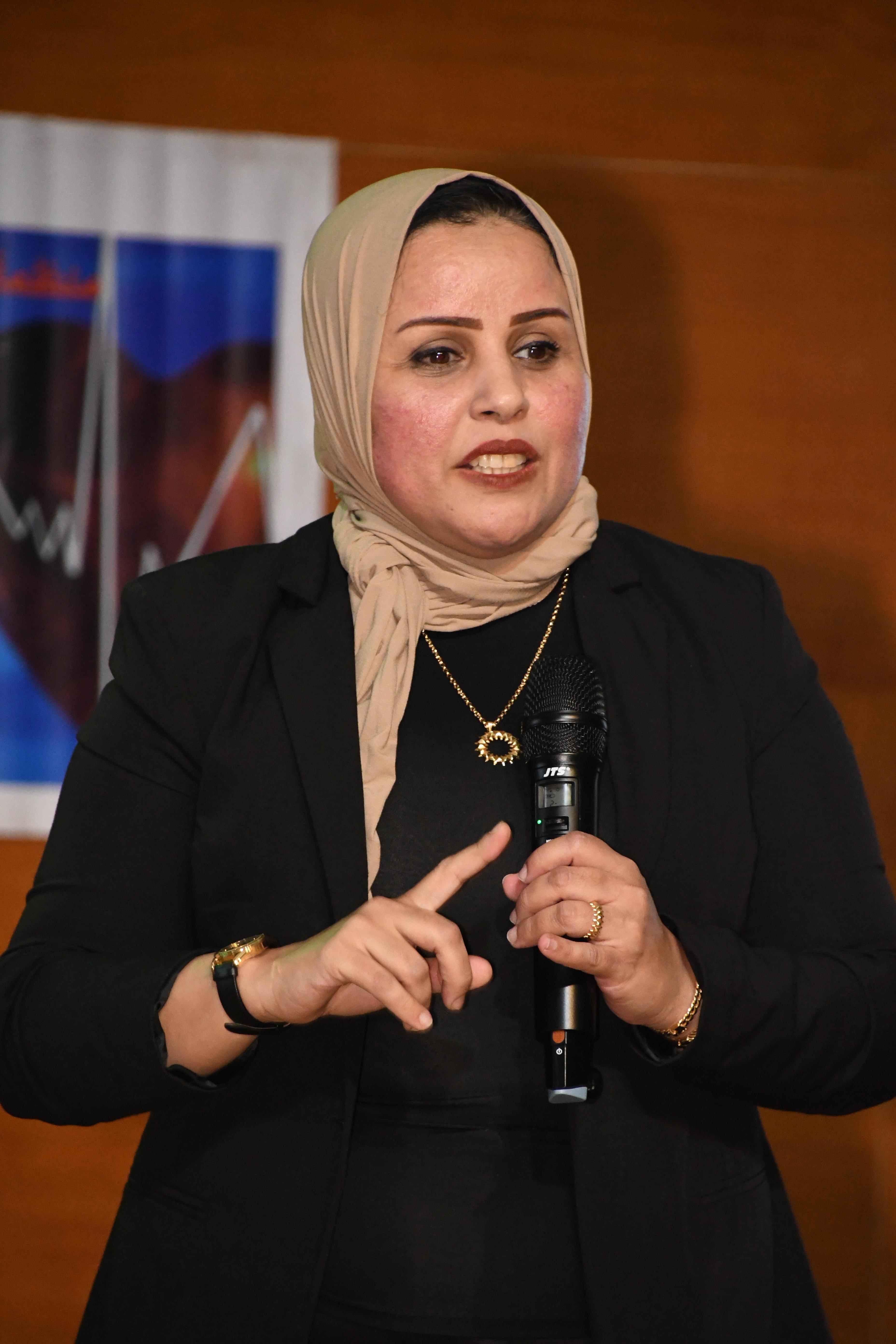 صورة الأستاذة ست الملك باكر
