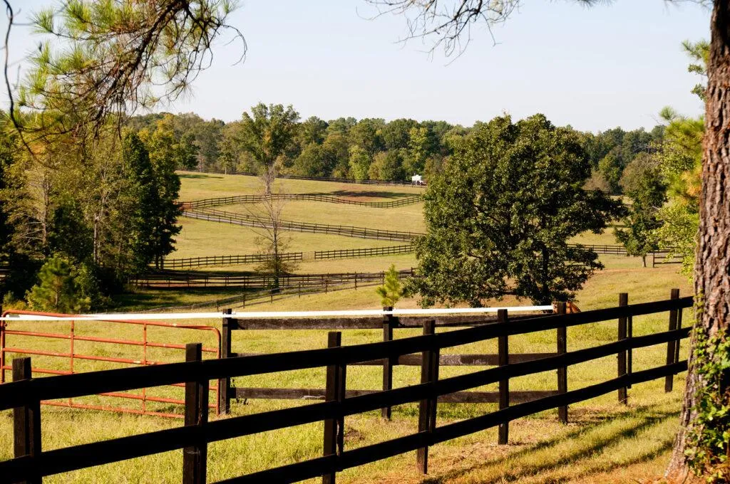 Katy Fencing Install Wood Fence in Katy, Texas