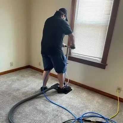 Owner Dan Robinson Best Steam Clean