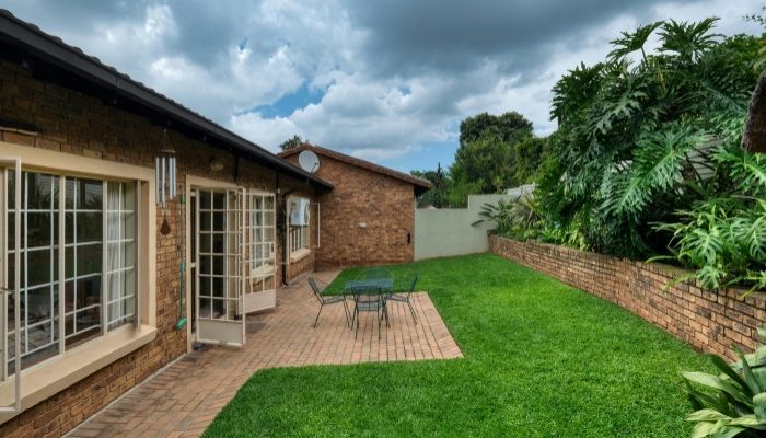 Outdoor Kitchens & Entertaining Spaces in 
