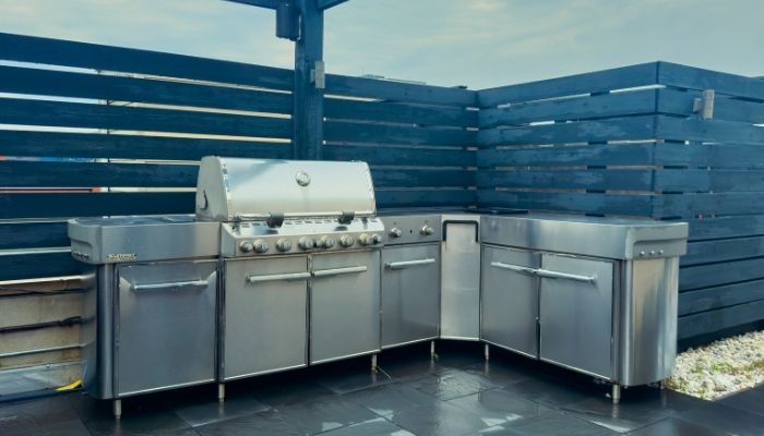 Porches & Covered Outdoor Structures in 