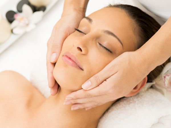 Thai massage gift voucher for relaxation and wellness at  in 