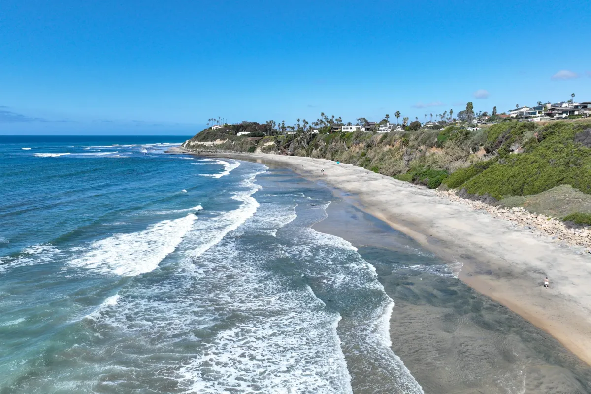 A calm Encinitas coastline